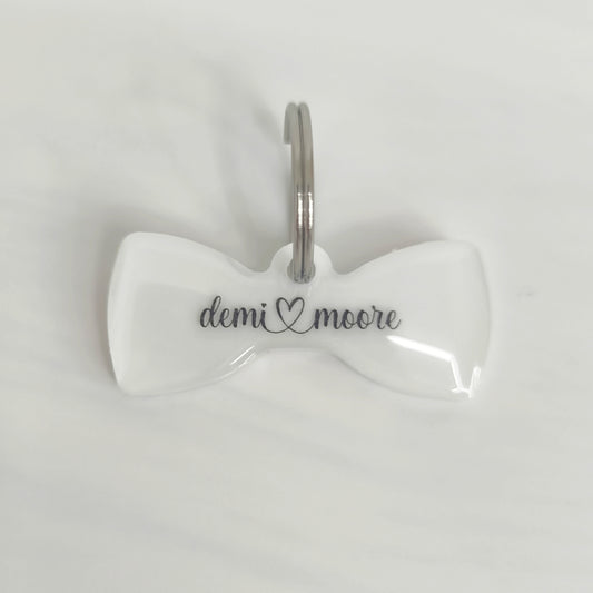 Namensmarke personalisiert Schleife Weiß